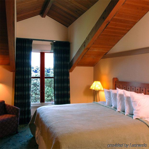 Lied Lodge At Arbor Day Farm Nebraska City Room photo